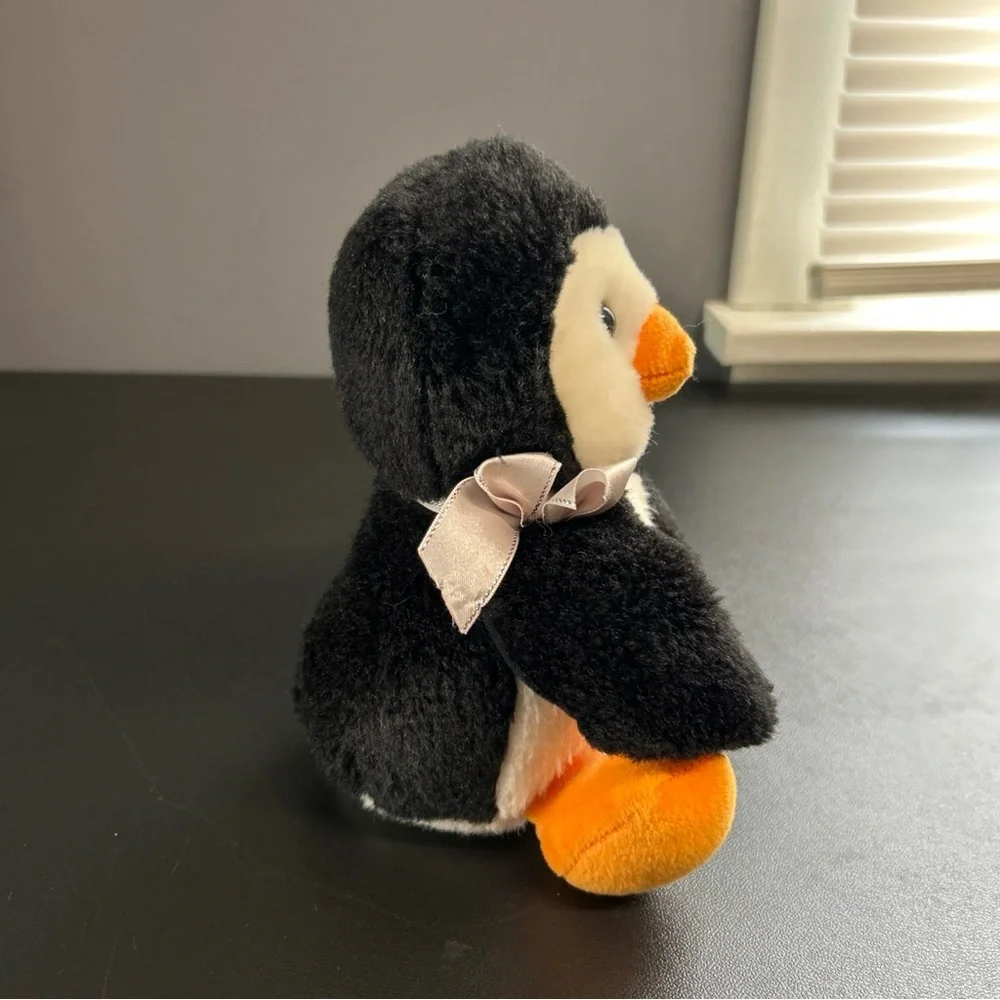 Russ 2006 Shining Stars  7” Tall Plush- Beanie Penguin Stuffy Stuffed‎ Animal